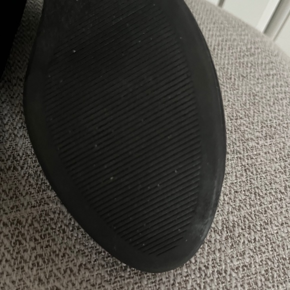 Black dress shoe - Picture 7 of 11